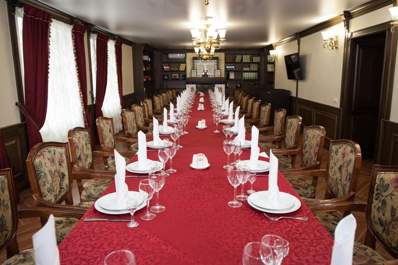 Egorkino Hotel Astana Luaran gambar